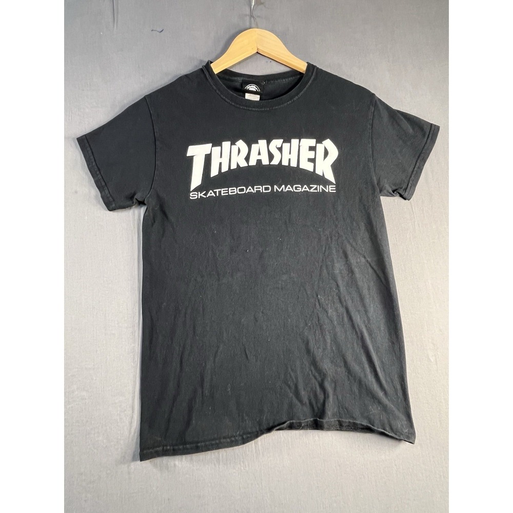 Thrasher Skateboard Magazine Men's Small Black Tshirt